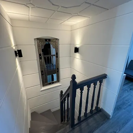 Duplex Avec Exterieur Privatif Proche Paris/cdg Casa de Férias